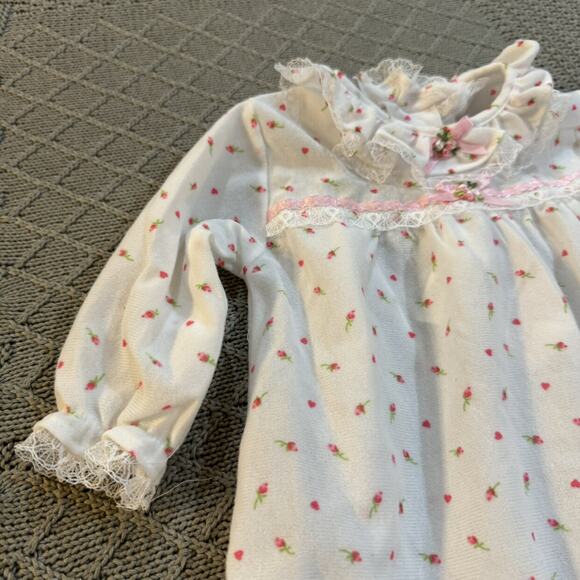Vintage USA Alexis Rosette Nightgown ~ 6M 13/18Lbs - Picture 2 of 12